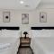 Modern Luxury Minutes from Downtown Dallas - دالاس
