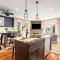 Lake Front Condo W Pool Access Walk to Saugatuck - Saugatuck
