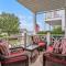 Lake Front Condo W Pool Access Walk to Saugatuck - Saugatuck