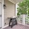 Lake Front Condo W Pool Access Walk to Saugatuck - Saugatuck
