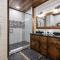 Chic Rustic Cabin- Woodsy Retreat in Eagle Mt - Stephens Gap