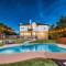 Austin Spacious Haven - Pool Jacuzzi Firepit - Bee Cave