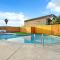 Luxe Home w Pool & Firepit, Bachelorette Friendly - San Diego
