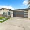 Luxe Home w Pool & Firepit, Bachelorette Friendly - San Diego