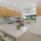 Sandpiper - Steps to Beach - BBQ - Courtyard