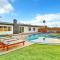 Luxe Home w Pool & Firepit, Bachelorette Friendly - San Diego