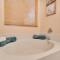 Scenic Getaway Spacious 3BR 3BA w Pool and Tennis Access - إنديو Scenic Getaway Spacious 3BR 3BA w Pool and Tennis Access - إنديو