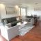 40223 Fremont Entire Coze 3brs house Free Parking nd AC