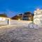 I SEA YOU, Luxe Beachfront Villa - Ban Krathing Lai
