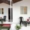 Seven Petals Cottages - Morjim
