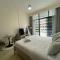 Studio Apartment with Pool and Gym Access - Dubaj