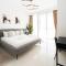 Beachfront, Perfect sea view, Private beach access, 2-BDR - Dubaj