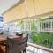 Charming 2BR retreat near market & beach - Atene