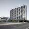 Cozy 1 Bedroom Apartment at Marvel Stadium with Rooftop Pool and Gym