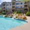 Mid-Century Modern Phoenix Condo, Walk to High St!