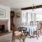 Charming Beach Getaway - Spacious 4BR sunny garden - West Wittering