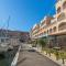 Apartment Port de la Gavine I-1 by Interhome - 耶尔