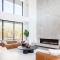 Brightwater by Rove Villa with Sauna Pool and Outdoor Spaces - إيست هامبتون