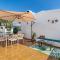Chic Dream Home, Rooftop BBQ, 9 Pools, Golf Views