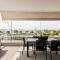 5BD 2 Level Beachfront Luxury Apt by the Olon