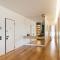 5BD 2 Level Beachfront Luxury Apt by the Olon