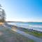 Hibiscus Dreaming - Walking distance to the beach