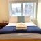 Spacious 6 beds 3 baths home in Central WiFi parking AC - 埃德蒙顿