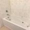 Spacious 6 beds 3 baths home in Central WiFi parking AC - 埃德蒙顿