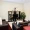 Spacious 6 beds 3 baths home in Central WiFi parking AC - 埃德蒙顿