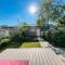 Spacious 6 beds 3 baths home in Central WiFi parking AC - 埃德蒙顿