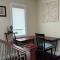 Spacious 6 beds 3 baths home in Central WiFi parking AC - 埃德蒙顿