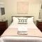Spacious 6 beds 3 baths home in Central WiFi parking AC - 埃德蒙顿
