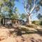 Arlo Beach House - Beachside, Pet Friendly, Fireplace