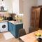 Artistic and cozy apartment in the center of Sofia - صوفيا