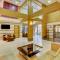 Super Townhouse Oak JVH hotel (Next to Mysore Road Metro Station)