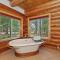 Timber Lodge HUGE Log Cabin with Hot Tub - بيغ بير لاكي
