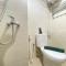 Luxurious & Cozy 2BR Gateway Pasteur Apartment near Exit Toll By Travelio - 万隆