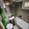 Central 4 Modern Apartment with free parking - Serres