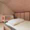 5 Bedroom Stunning Home In Rochehaut