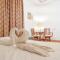VILLA M - JIA 3- 3BHK in Candolim, Pool Facing, Near Beach, Breakfast Included - كاندوليم