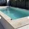 Villa f5 with pool close to beach and amenities - Aimargues