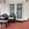 Kingston Serenity Suite - 2BR Gated Escape with Pool - كينغستون
