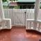 Kingston Serenity Suite - 2BR Gated Escape with Pool - كينغستون