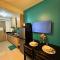 14102 Shore 2 Residences Cozy 1BR with Balcony by Prime Stay - 马尼拉