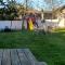 Sunny & Spacious 2BD 1BA WFH Apt-Huge Yard & Patio - فيرفيلد