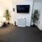 Spacious 3-Bedroom House with Private Parking - Comfortable Stay - 诺丁汉