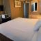 Monaco Motel - Wildwood Beach & Boardwalk