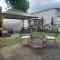 Charming 2BR Getaway with Modern Comforts - Bridgeport