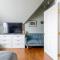 Charming 2BR Getaway with Modern Comforts - Bridgeport
