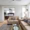 Revamped 3BR Apt with Easy Check-In Family-Friendly - Bridgeport